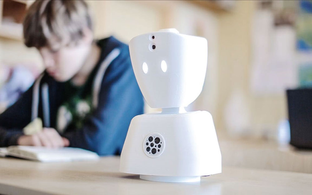 red latina stl, red latina periodico, tecnologia, innovacion, ayuda, niños, clase